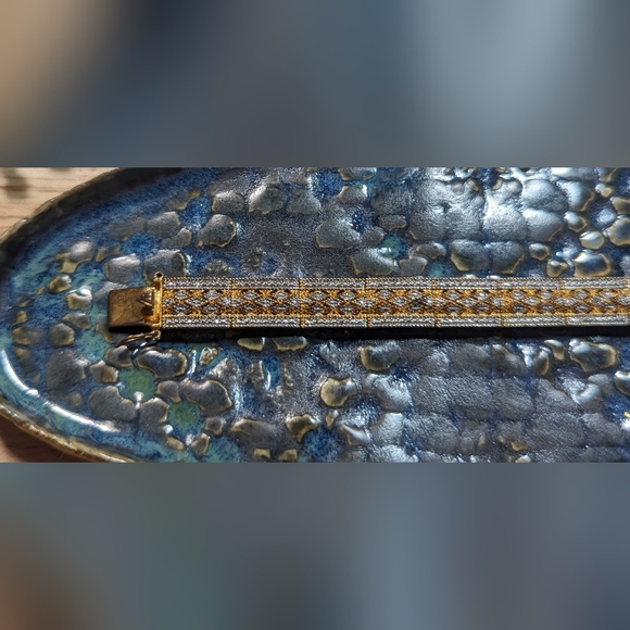 Designer SAP BR Diamond Accent Tennis Gold Tone Bracelet 7.5” Long - Picture 2 of 4